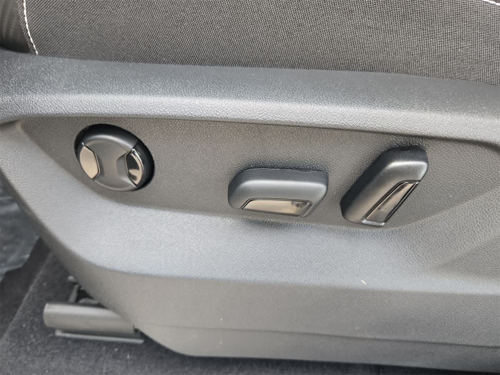 2026 Volkswagen Atlas Cross Sport 2.0T SE con tecnología