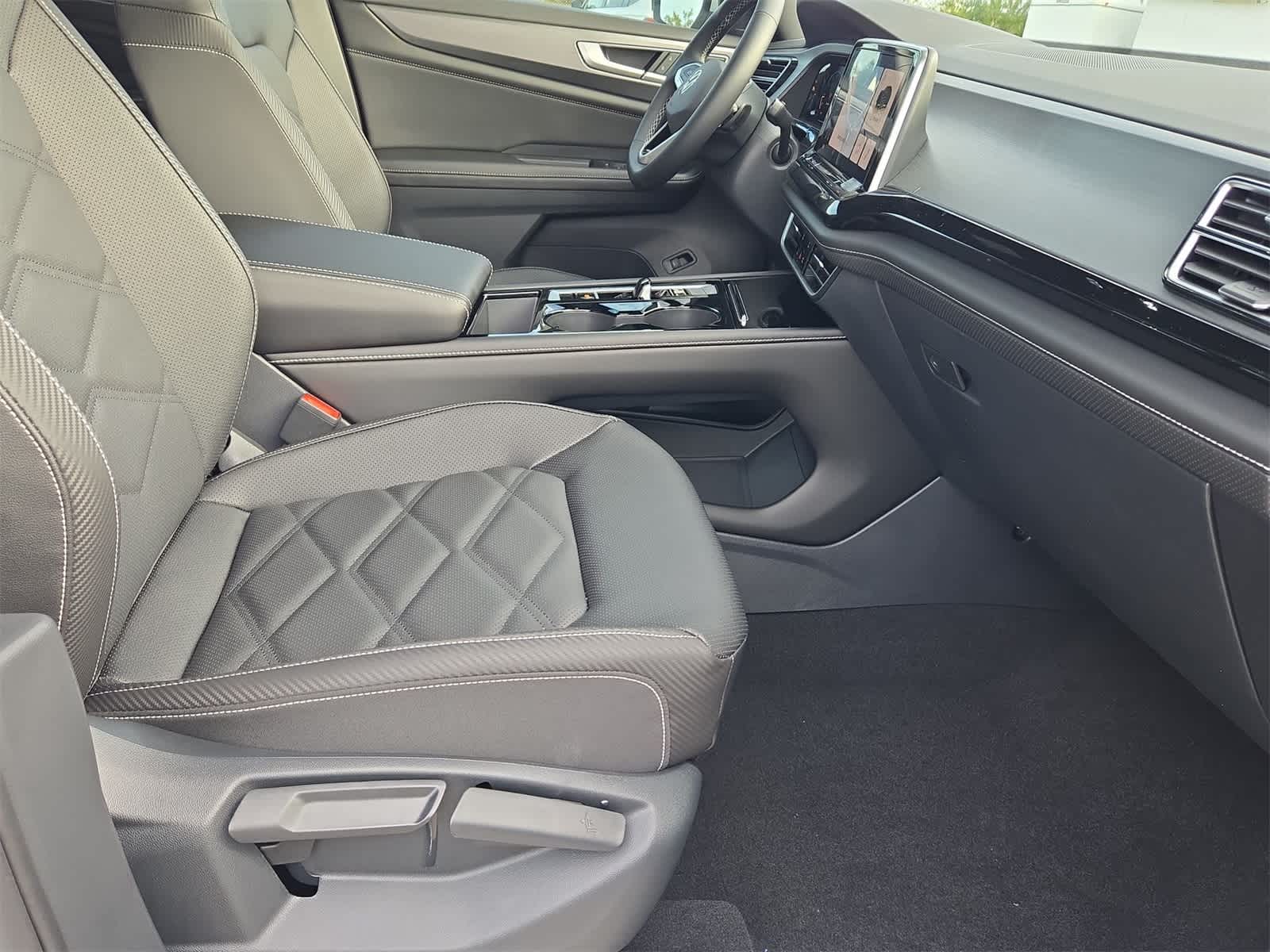 2026 Volkswagen Atlas Cross Sport 2.0T SE con tecnología