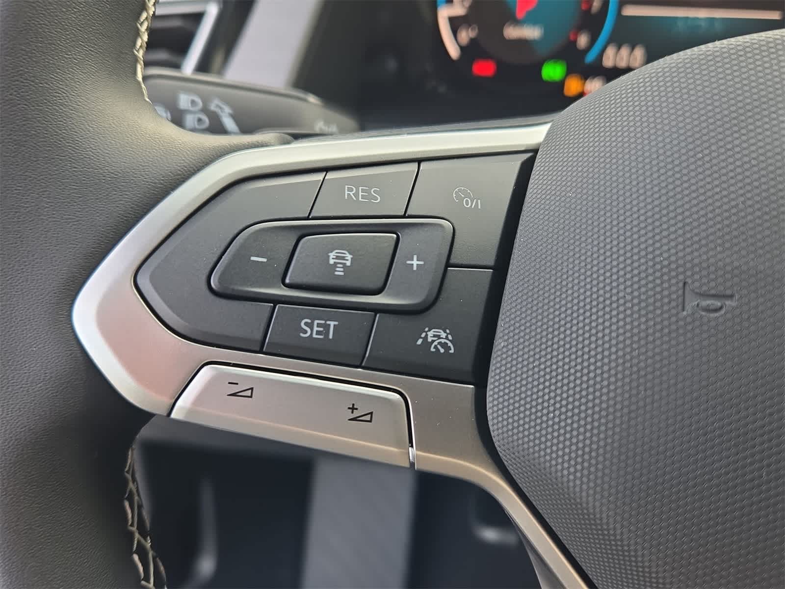 2026 Volkswagen Atlas Cross Sport 2.0T SE con tecnología