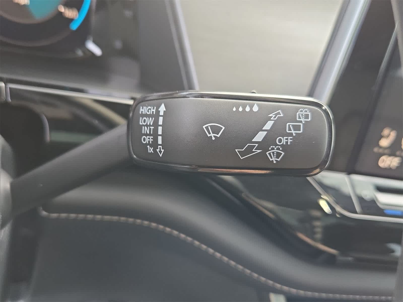 2026 Volkswagen Atlas Cross Sport 2.0T SE con tecnología