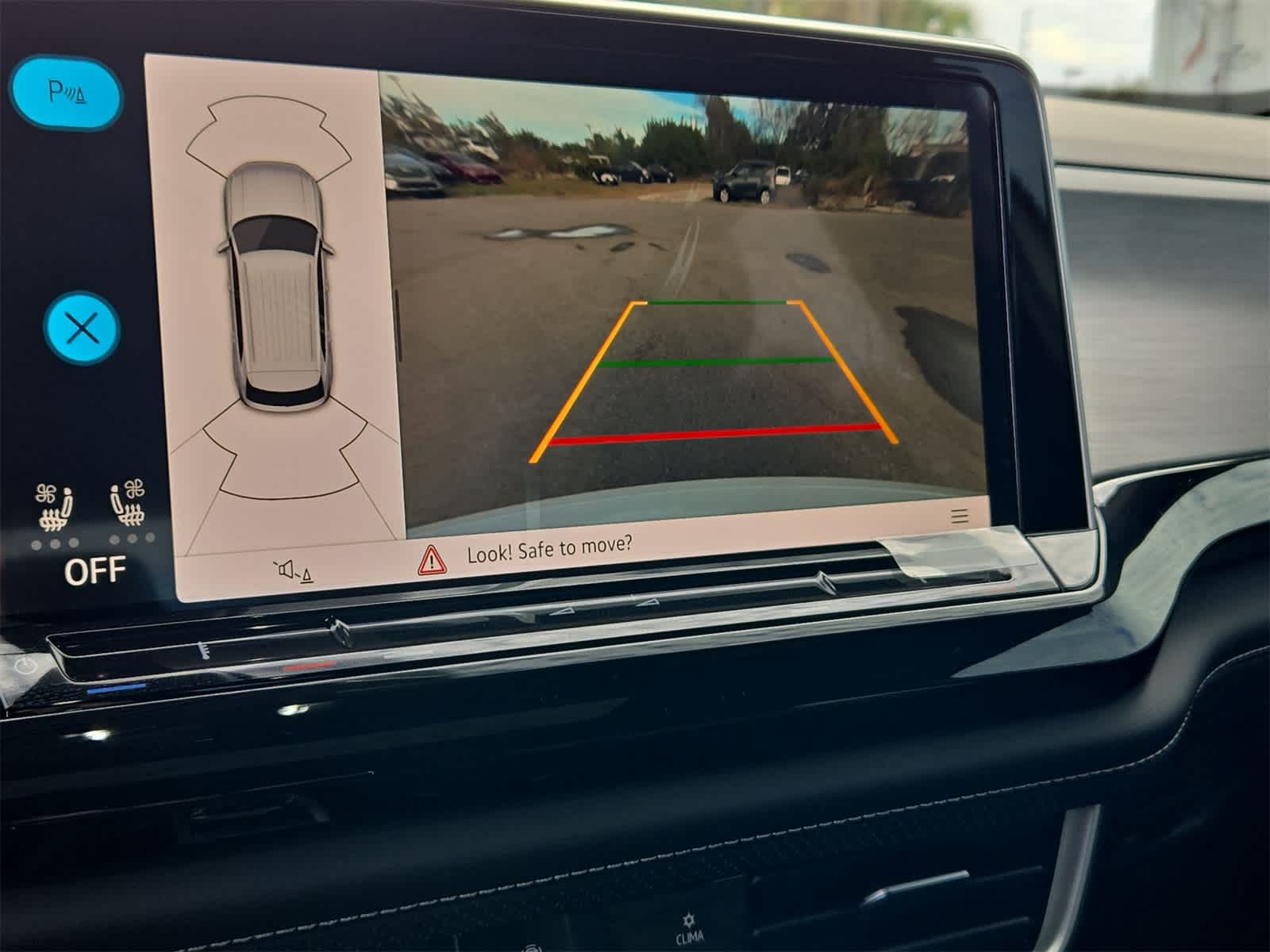 2026 Volkswagen Atlas Cross Sport 2.0T SE con tecnología