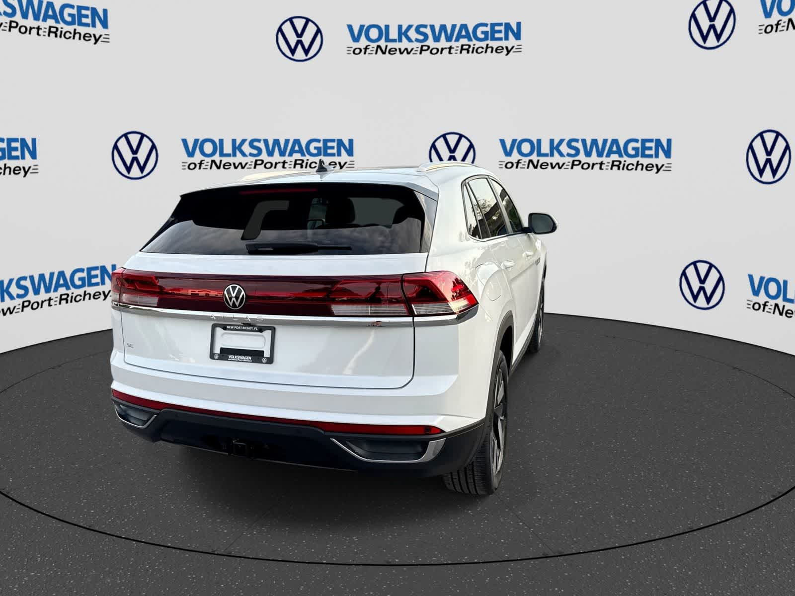 2026 Volkswagen Atlas Cross Sport 2.0T SE con tecnología