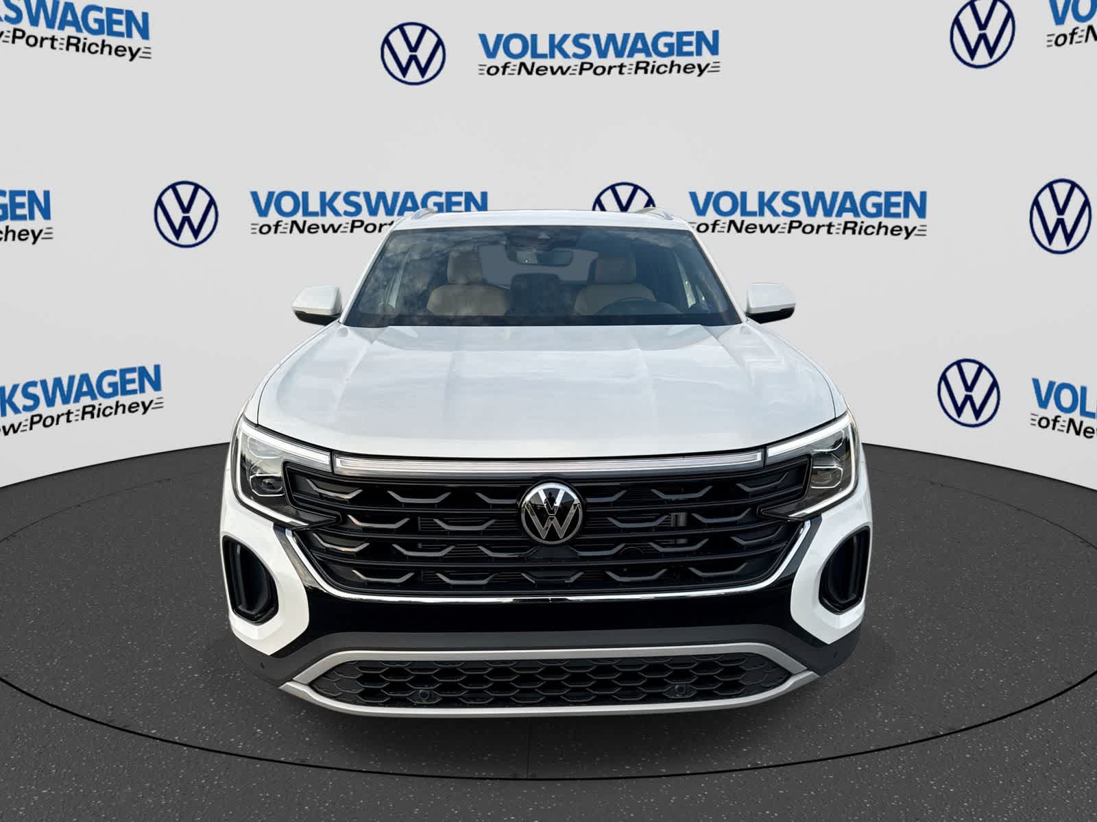 2026 Volkswagen Atlas Cross Sport 2.0T SE con tecnología