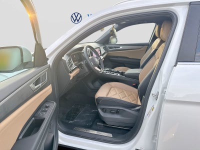 2026 Volkswagen Atlas Cross Sport 2.0T SE con tecnología