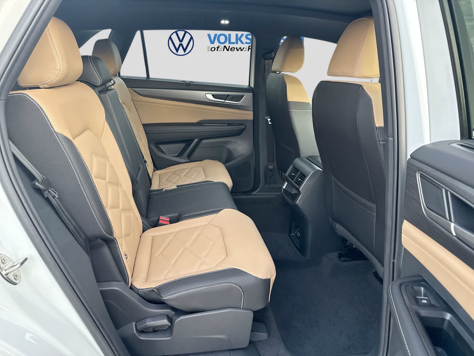 2026 Volkswagen Atlas Cross Sport 2.0T SE con tecnología
