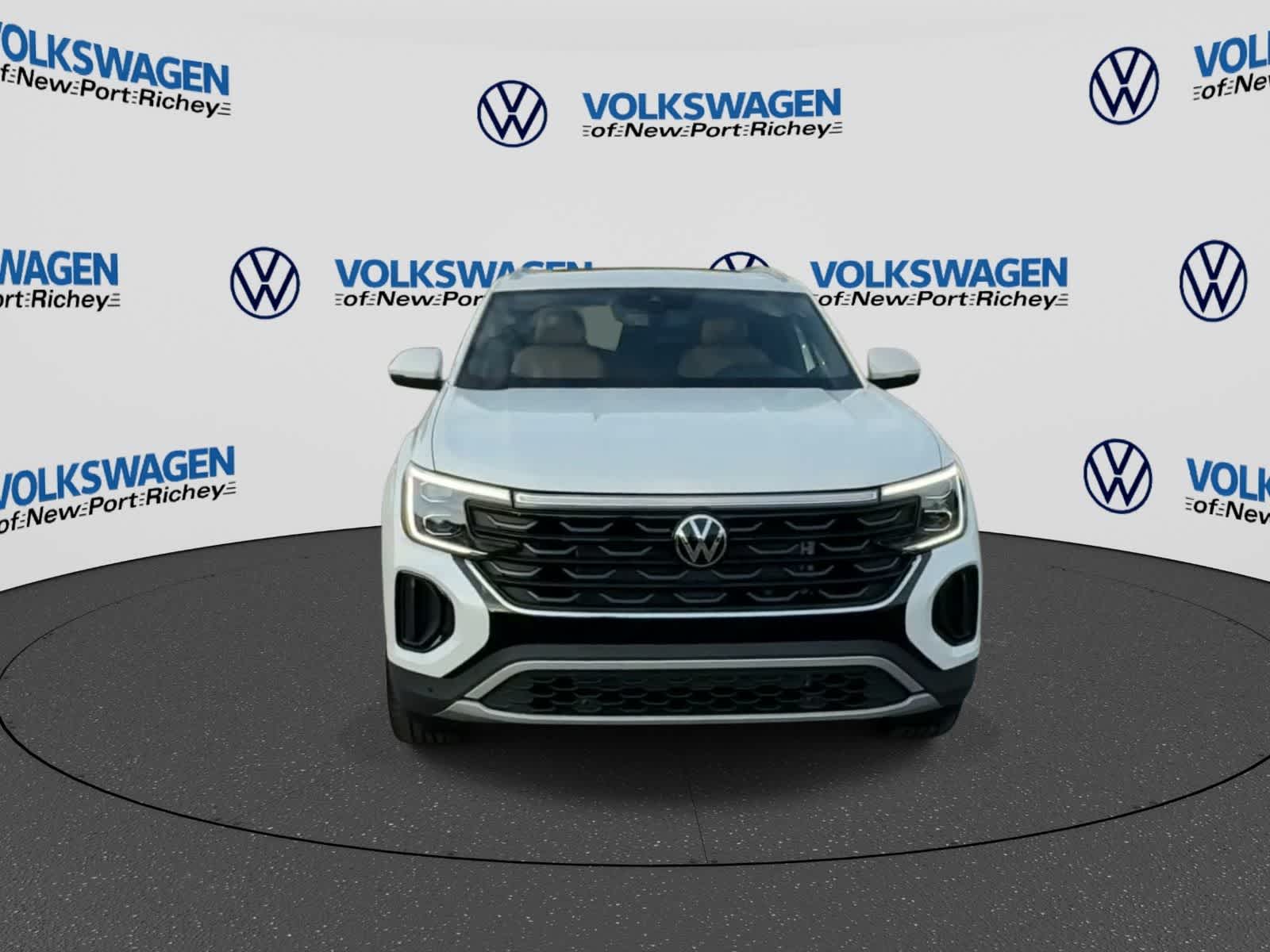 2026 Volkswagen Atlas Cross Sport 2.0T SE con tecnología