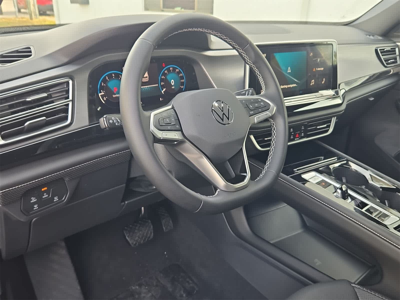 2026 Volkswagen Atlas Cross Sport 2.0T SE con tecnología