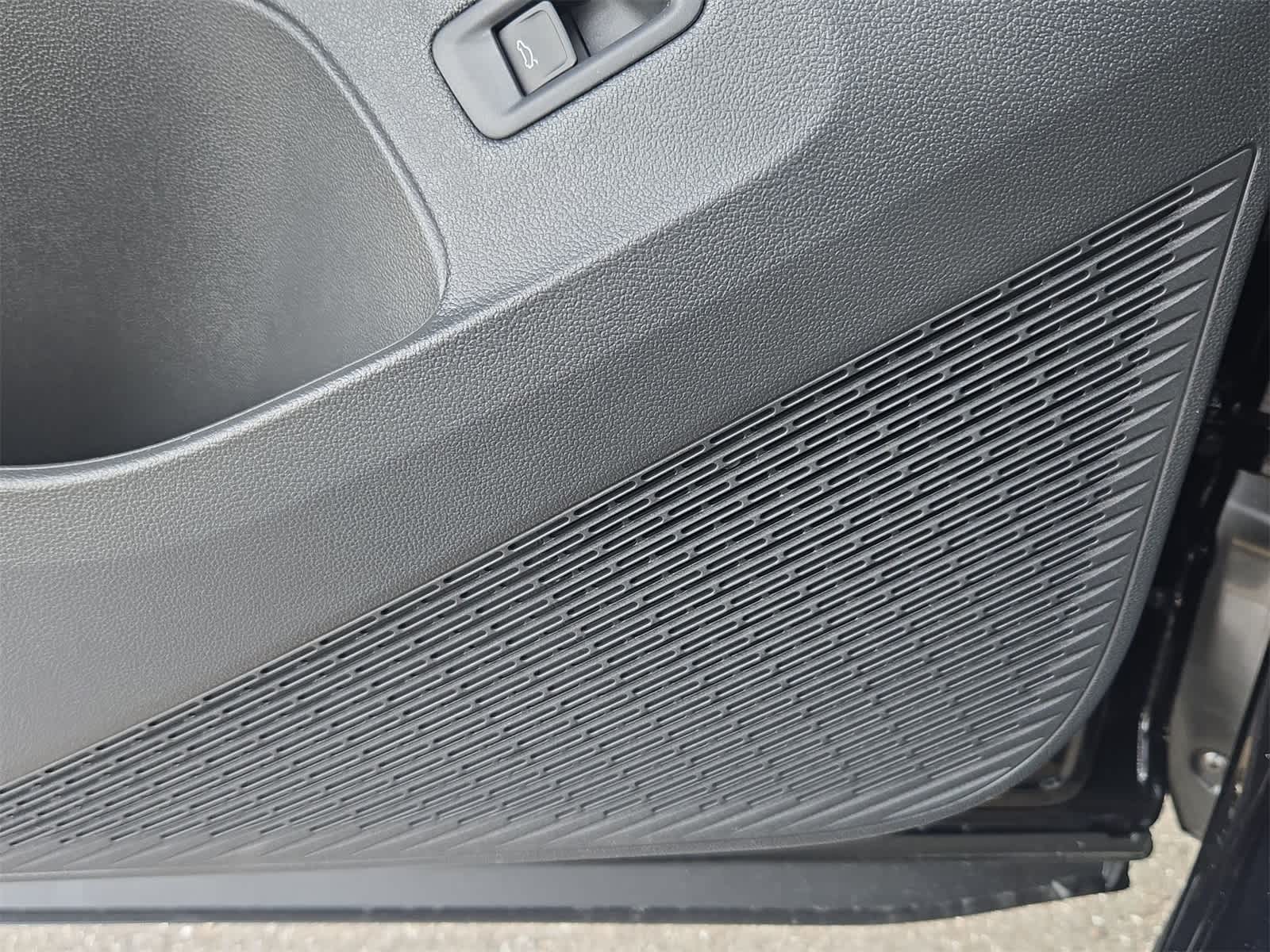 2026 Volkswagen Atlas Cross Sport 2.0T SE con tecnología