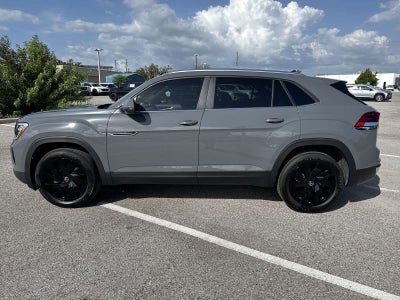 2026 Volkswagen Atlas Cross Sport 2.0T SE con tecnología