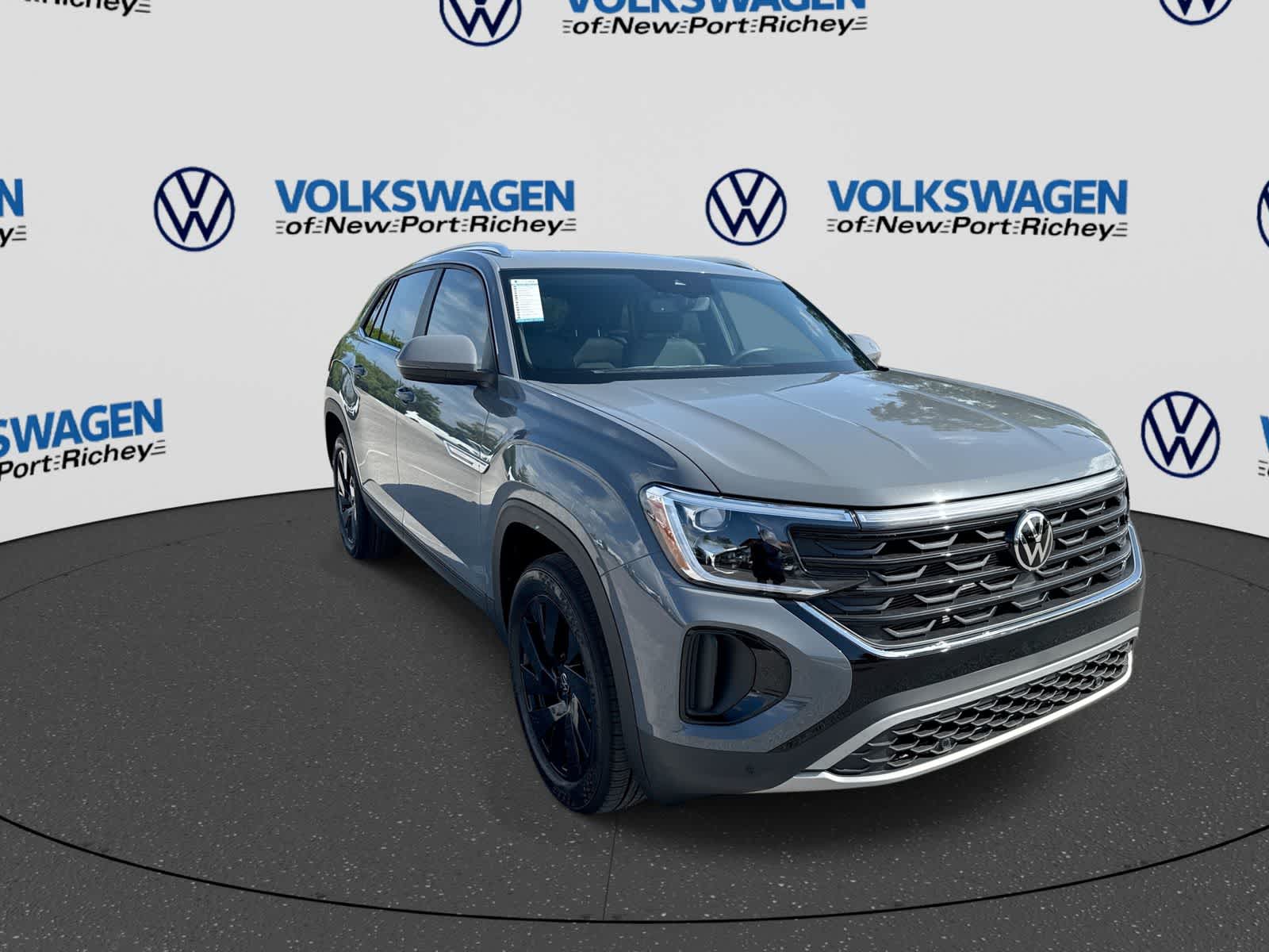 2026 Volkswagen Atlas Cross Sport 2.0T SE con tecnología