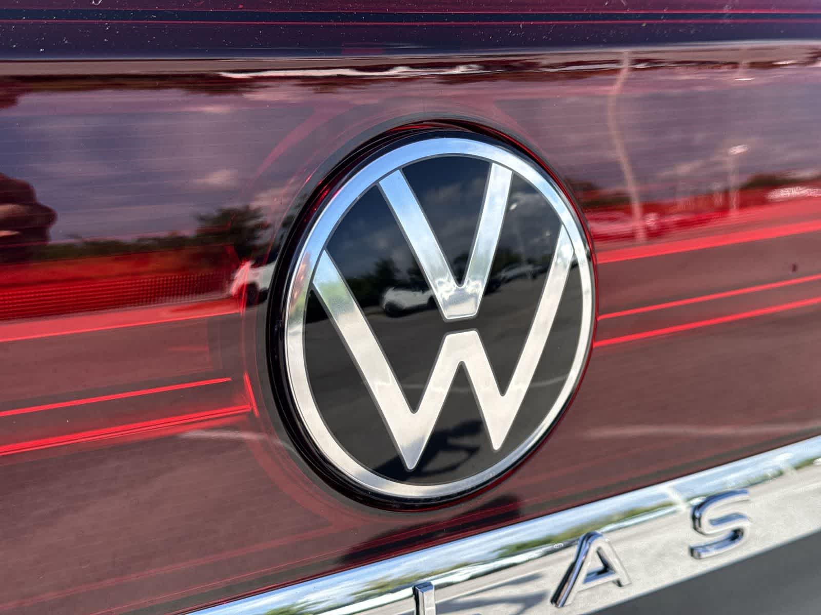 2026 Volkswagen Atlas Cross Sport 2.0T SE con tecnología