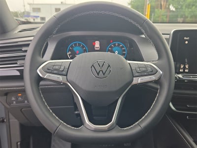 2026 Volkswagen Atlas Cross Sport 2.0T SE con tecnología