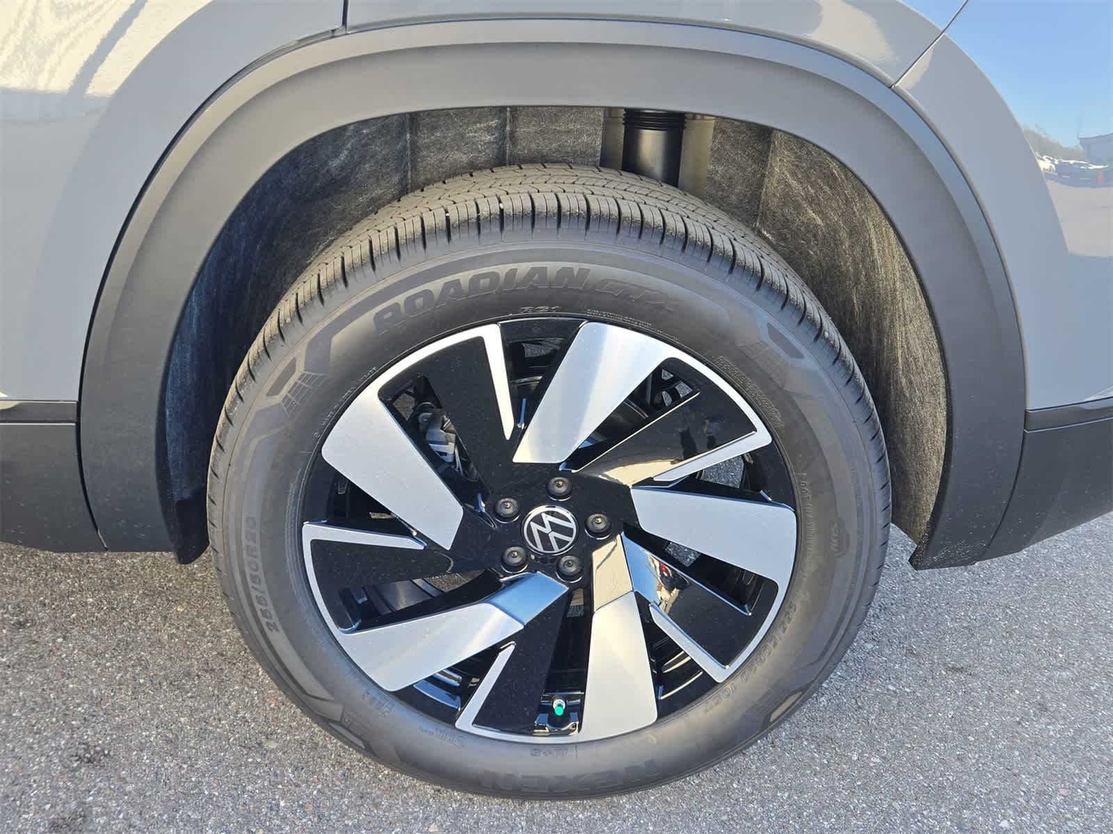 2026 Volkswagen Atlas Cross Sport 2.0T SE con tecnología