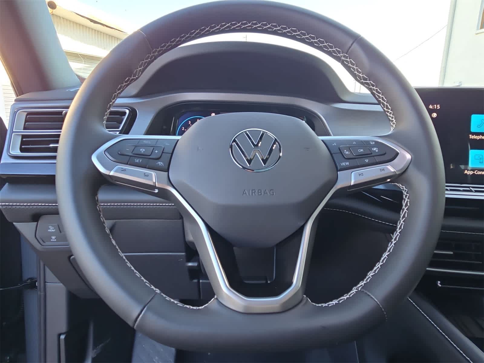 2026 Volkswagen Atlas Cross Sport 2.0T SE con tecnología