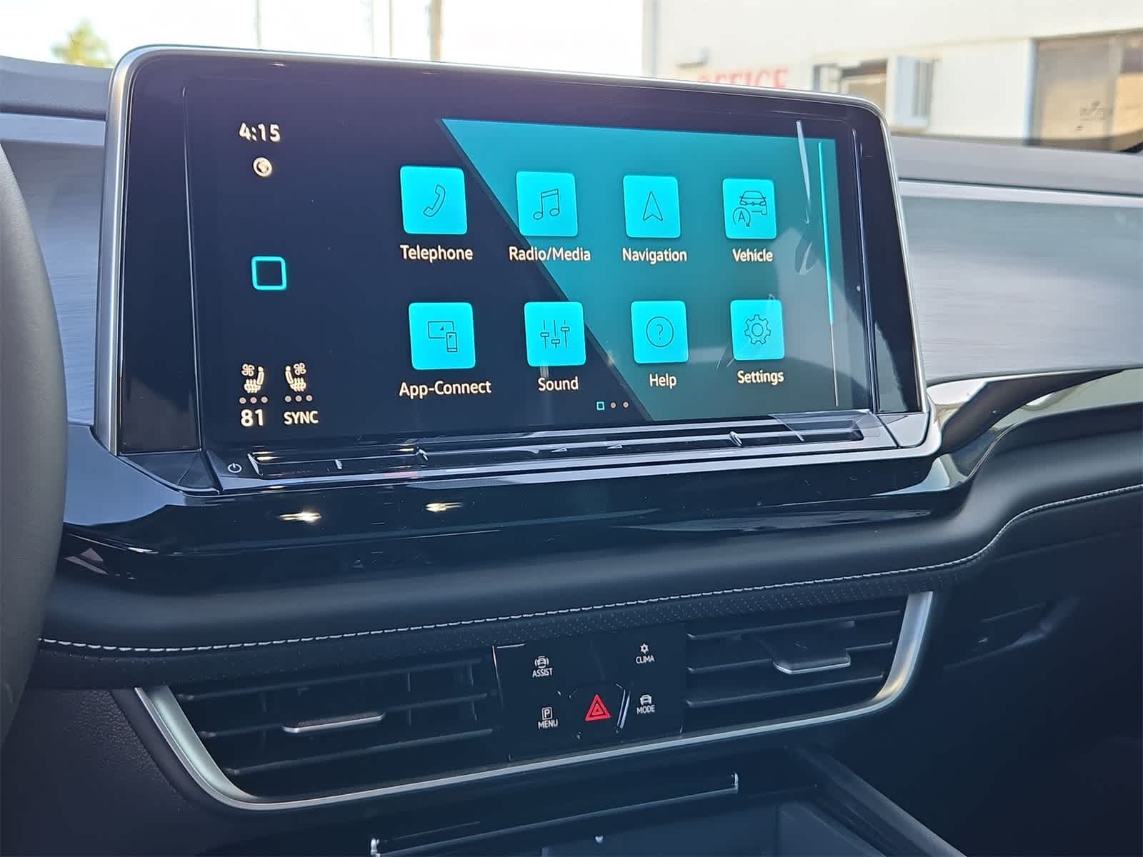 2026 Volkswagen Atlas Cross Sport 2.0T SE con tecnología