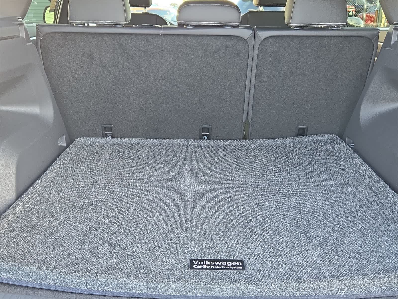 2026 Volkswagen Atlas Cross Sport 2.0T SE con tecnología