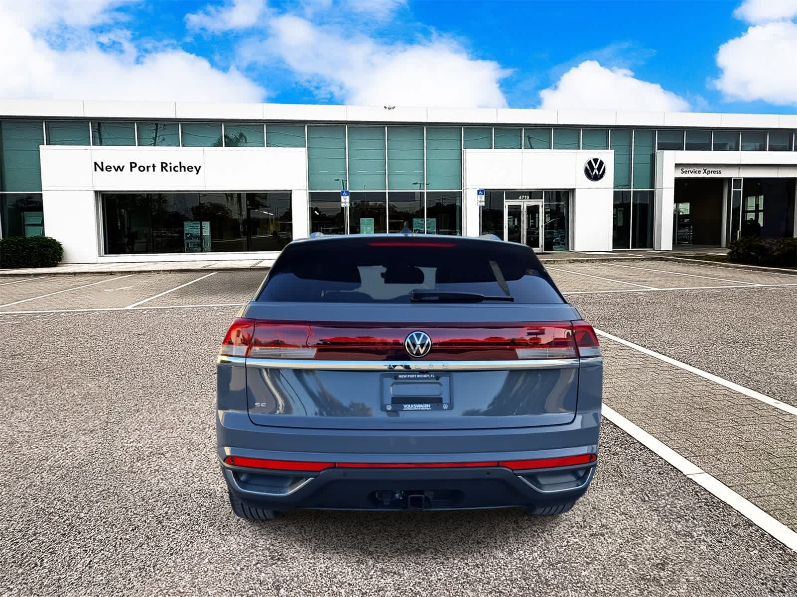 2026 Volkswagen Atlas Cross Sport 2.0T SE con tecnología