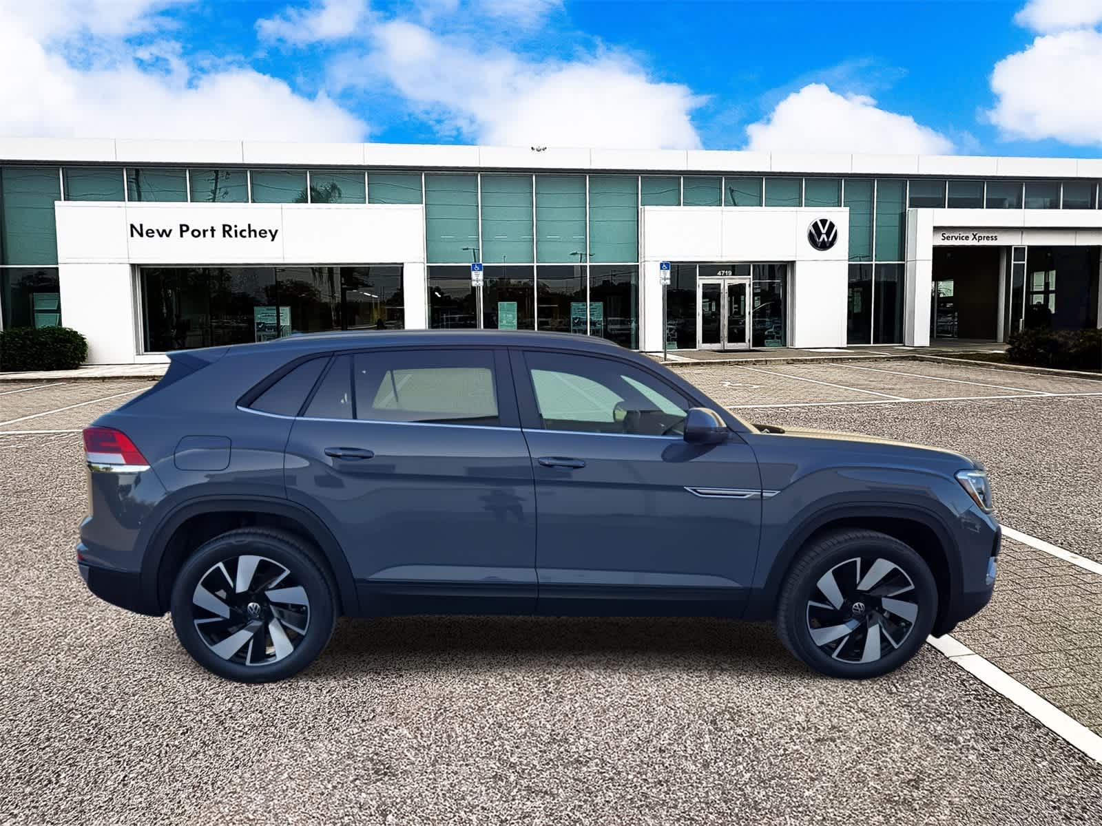 2026 Volkswagen Atlas Cross Sport 2.0T SE con tecnología
