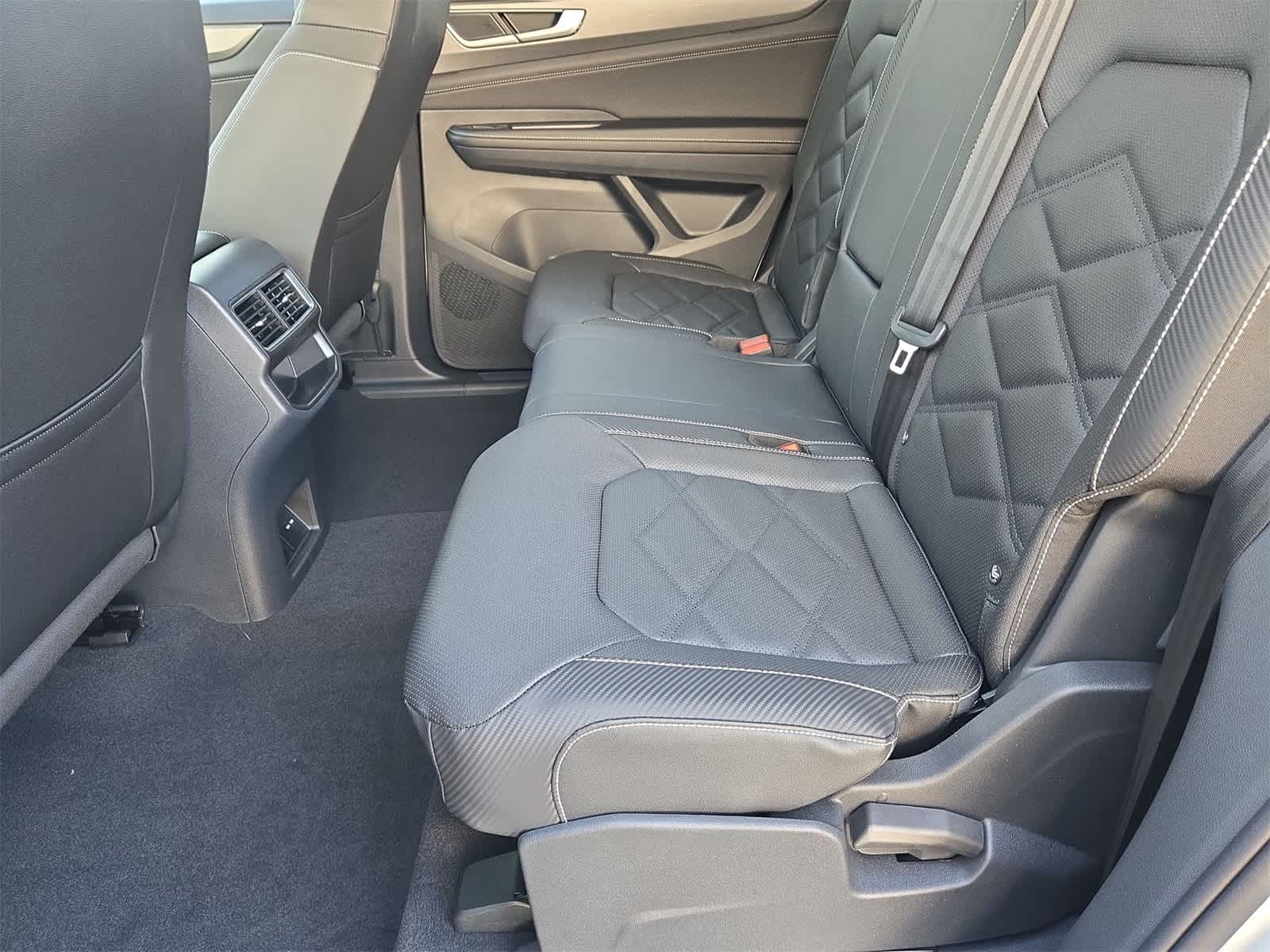 2026 Volkswagen Atlas Cross Sport 2.0T SE con tecnología