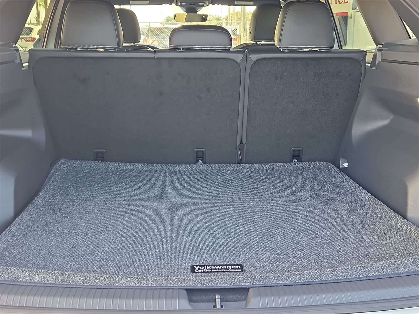 2026 Volkswagen Atlas Cross Sport 2.0T SE con tecnología