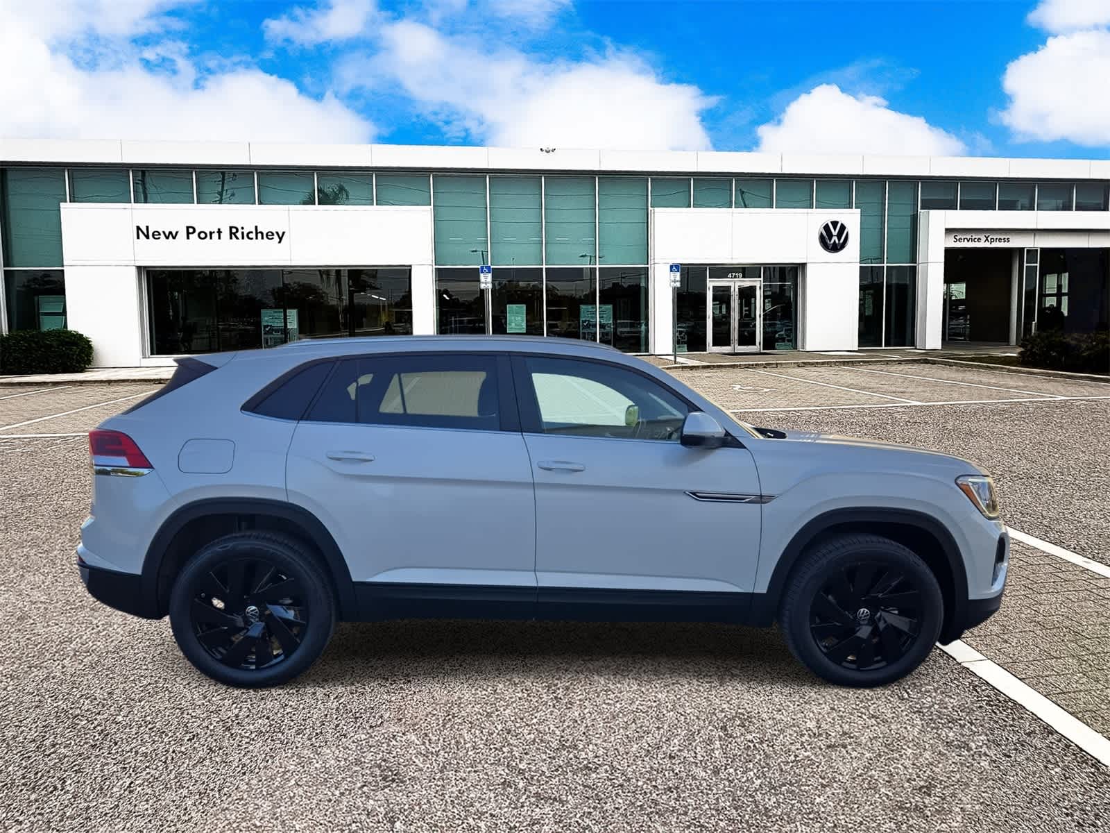 2026 Volkswagen Atlas Cross Sport 2.0T SE con tecnología