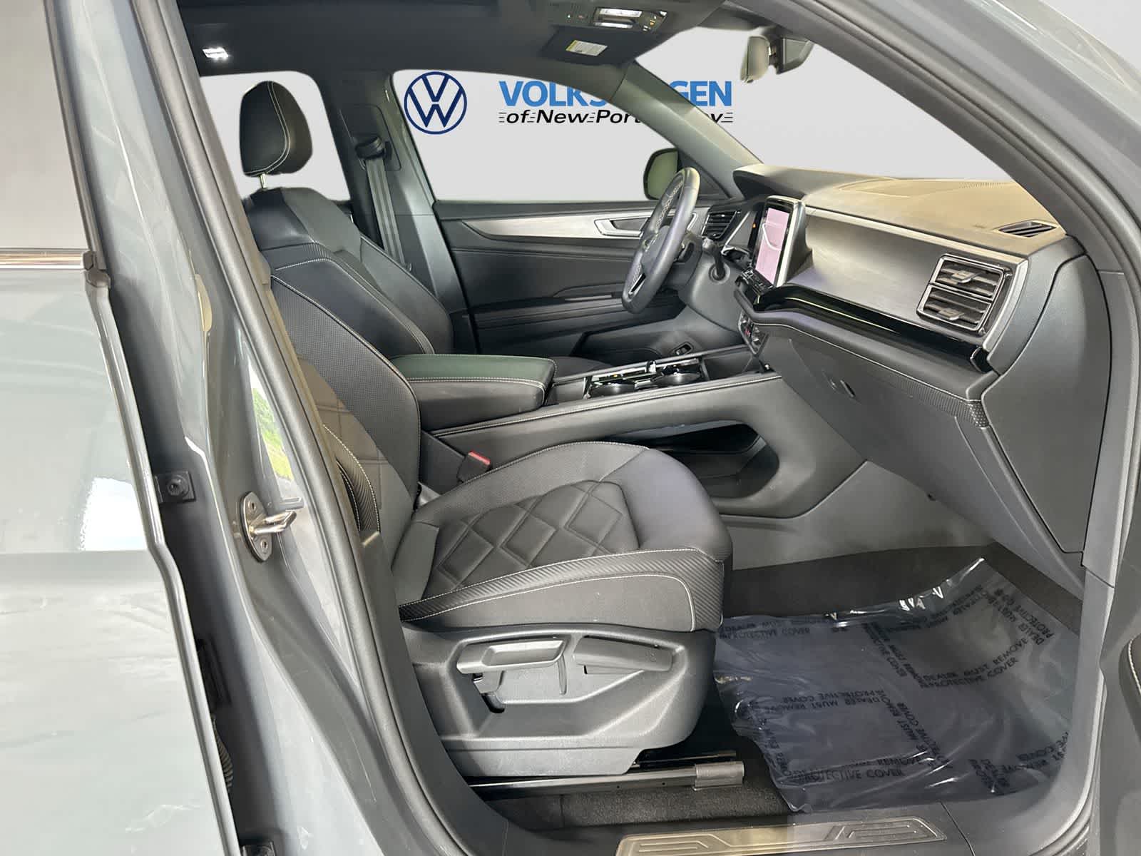 2024 Volkswagen Atlas Cross Sport 2.0T SE c/Tecnología