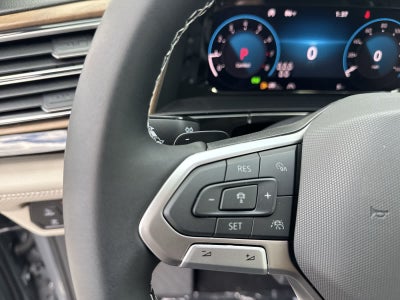 Volkswagen Atlas 2.0T SE con tecnología 2026