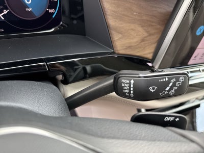 Volkswagen Atlas 2.0T SE con tecnología 2026