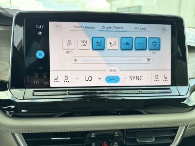 Volkswagen Atlas 2.0T SE con tecnología 2026