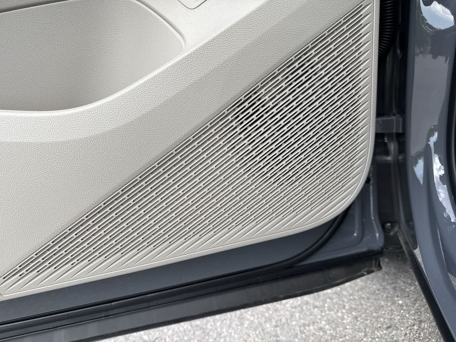 Volkswagen Atlas 2.0T SE con tecnología 2026