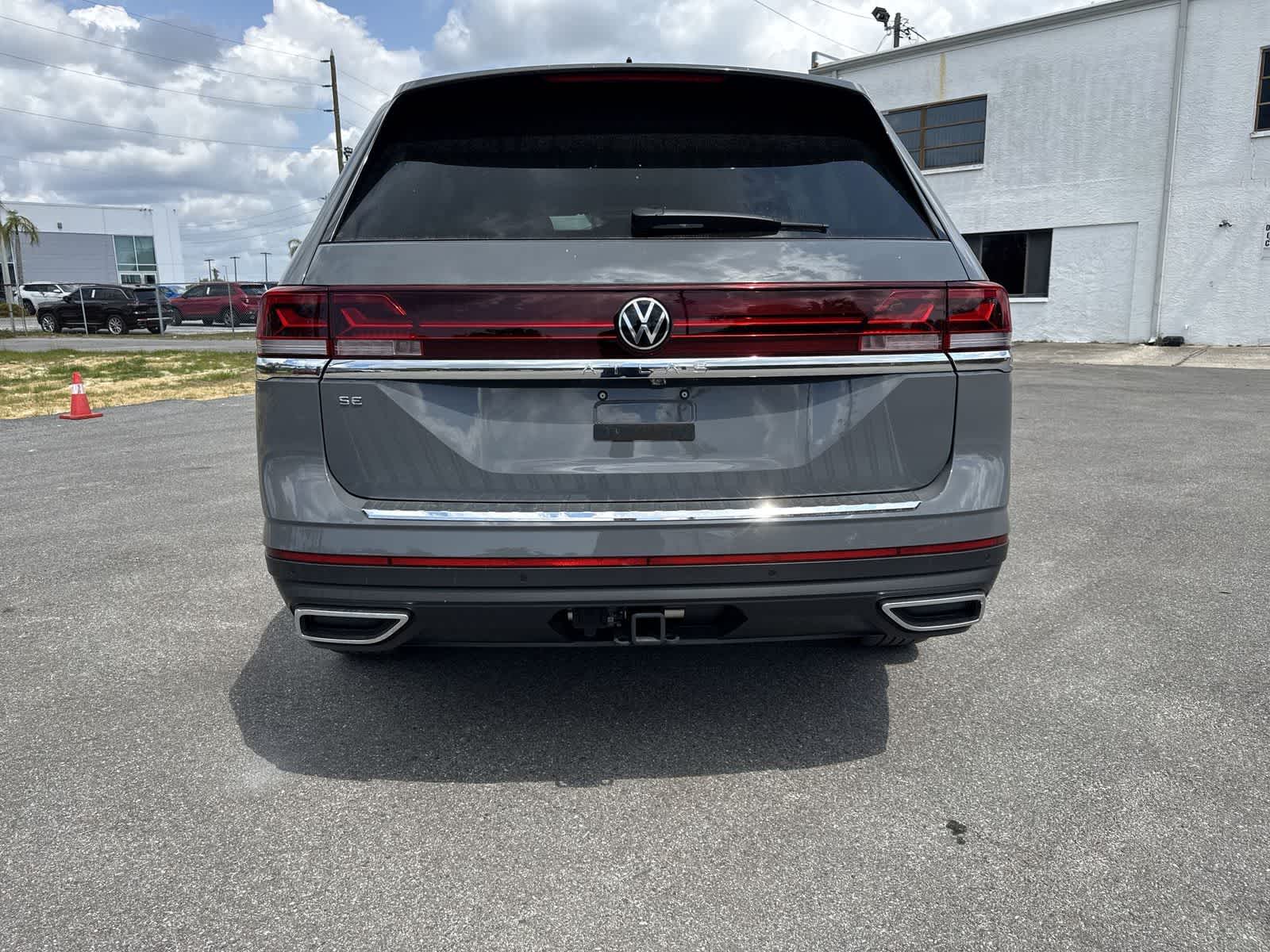 Volkswagen Atlas 2.0T SE con tecnología 2026