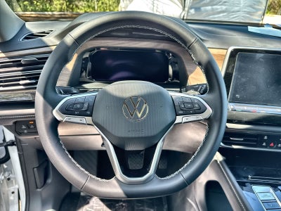 Volkswagen Atlas 2.0T SE con tecnología 2026