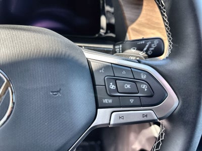 Volkswagen Atlas 2.0T SE con tecnología 2026