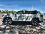 Volkswagen Atlas 2.0T SE con tecnología 2026