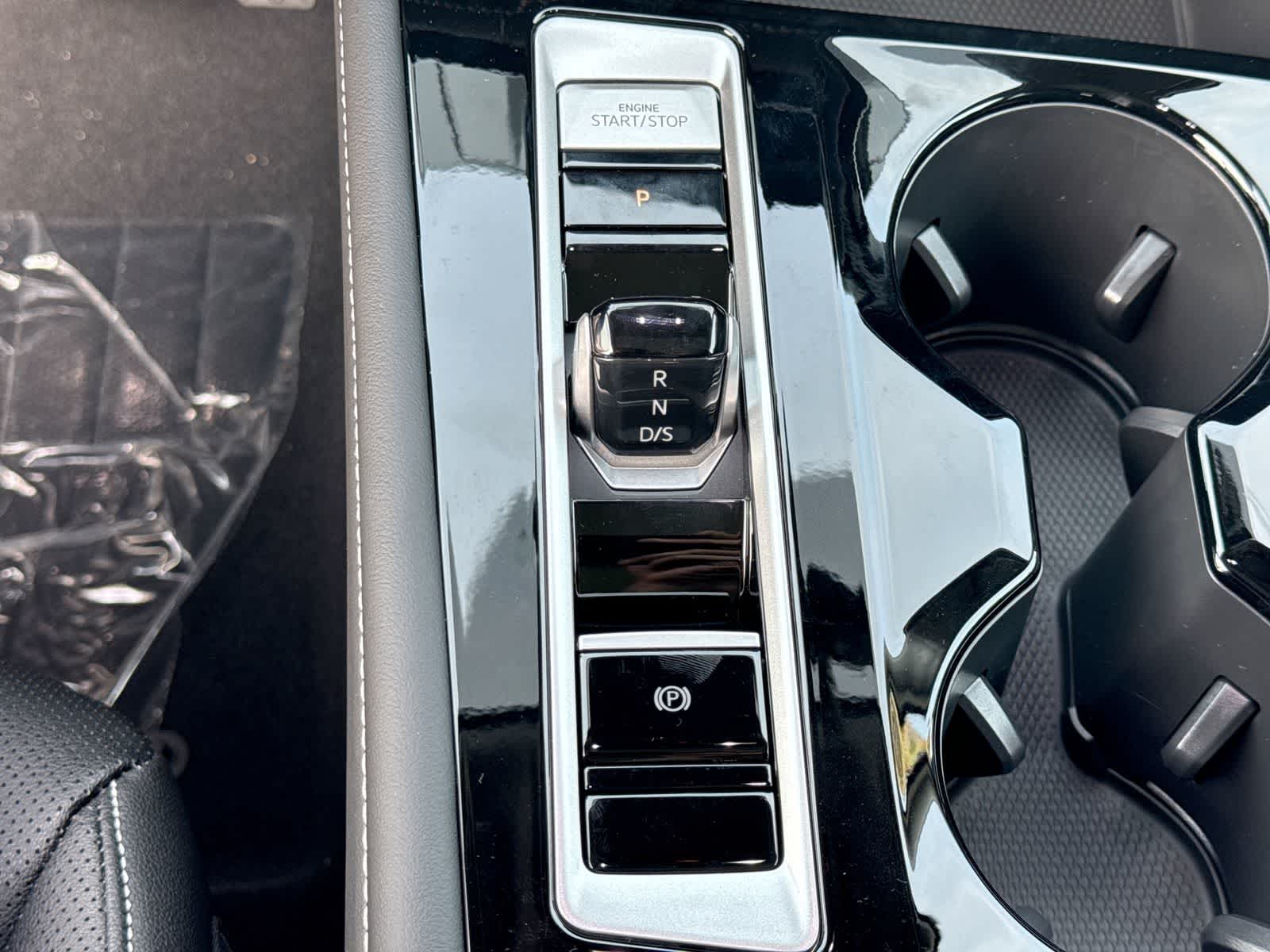 Volkswagen Atlas 2.0T SE con tecnología 2026