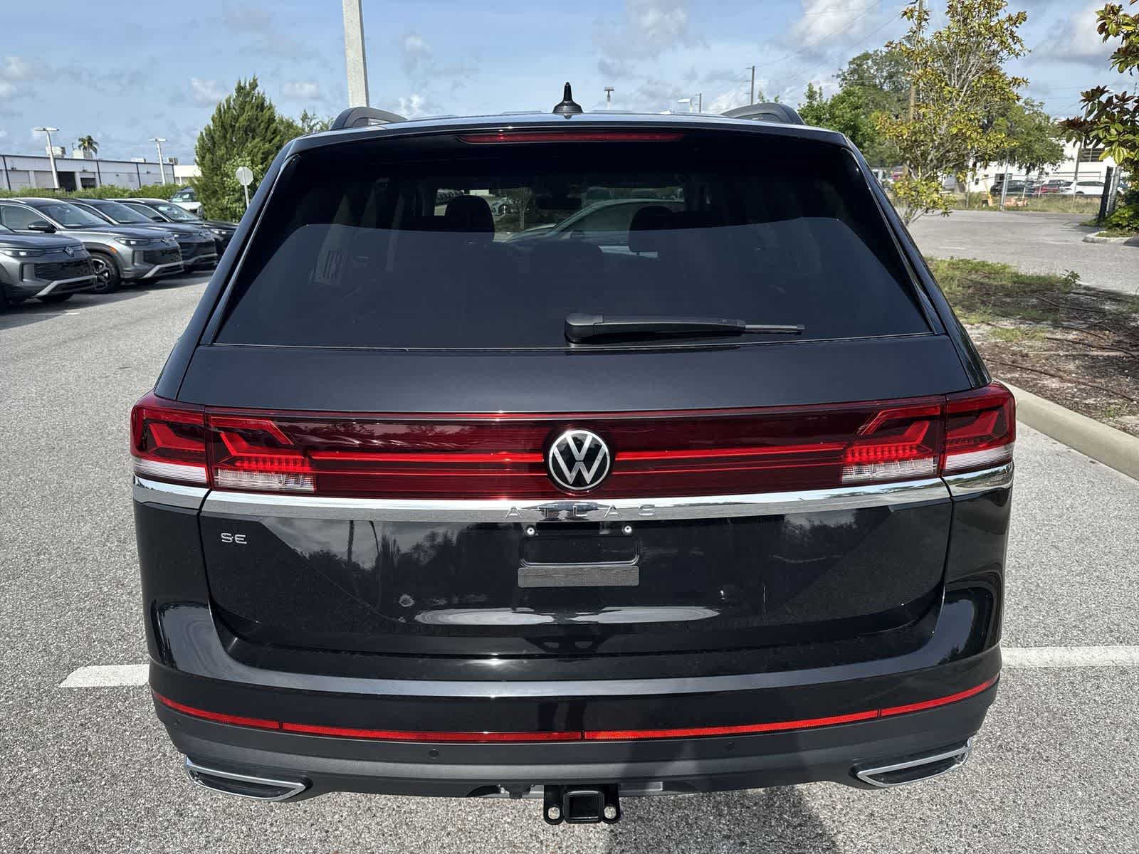 Volkswagen Atlas 2.0T SE con tecnología 2026