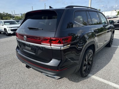 Volkswagen Atlas 2.0T SE con tecnología 2026
