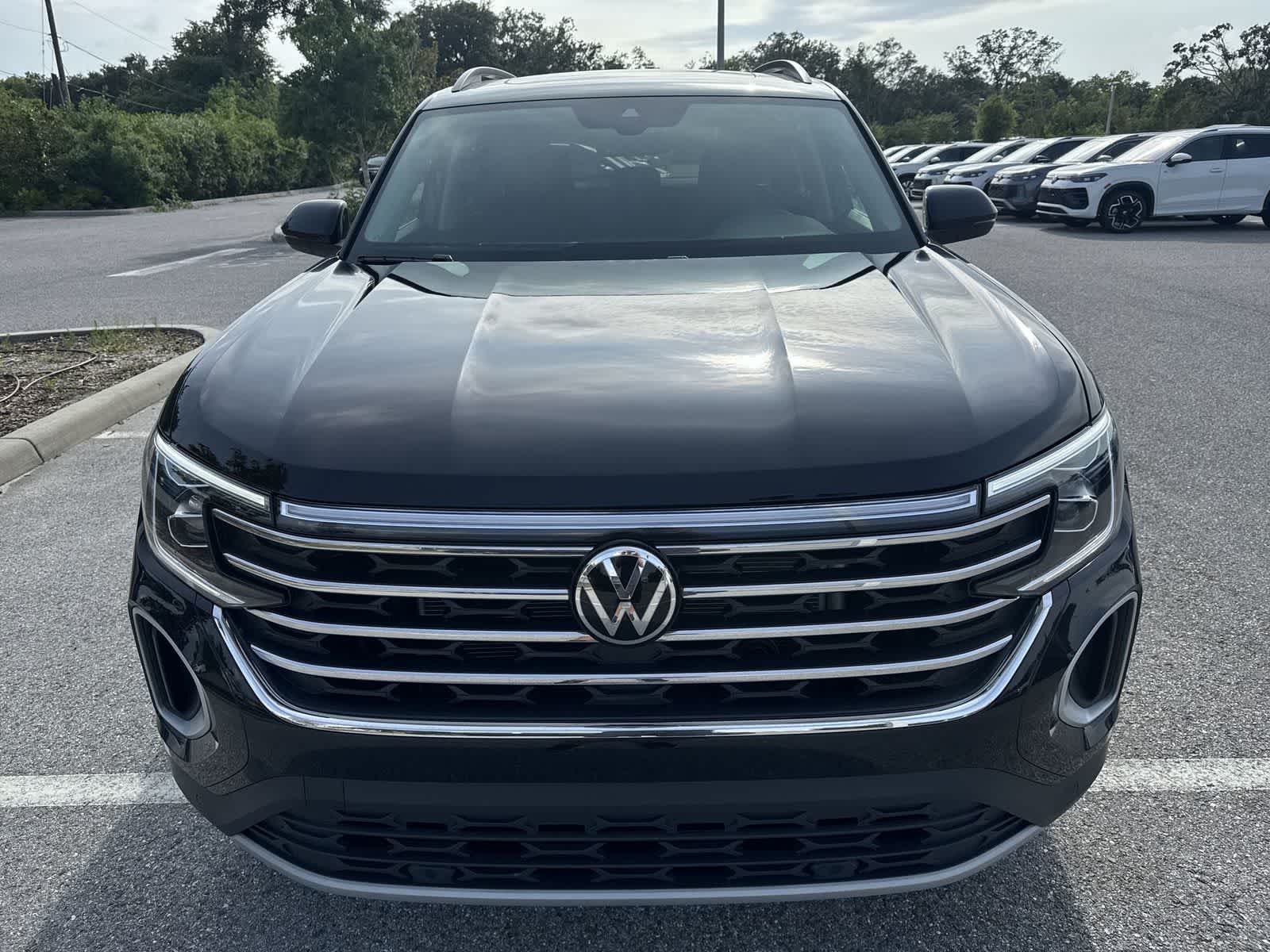 Volkswagen Atlas 2.0T SE con tecnología 2026