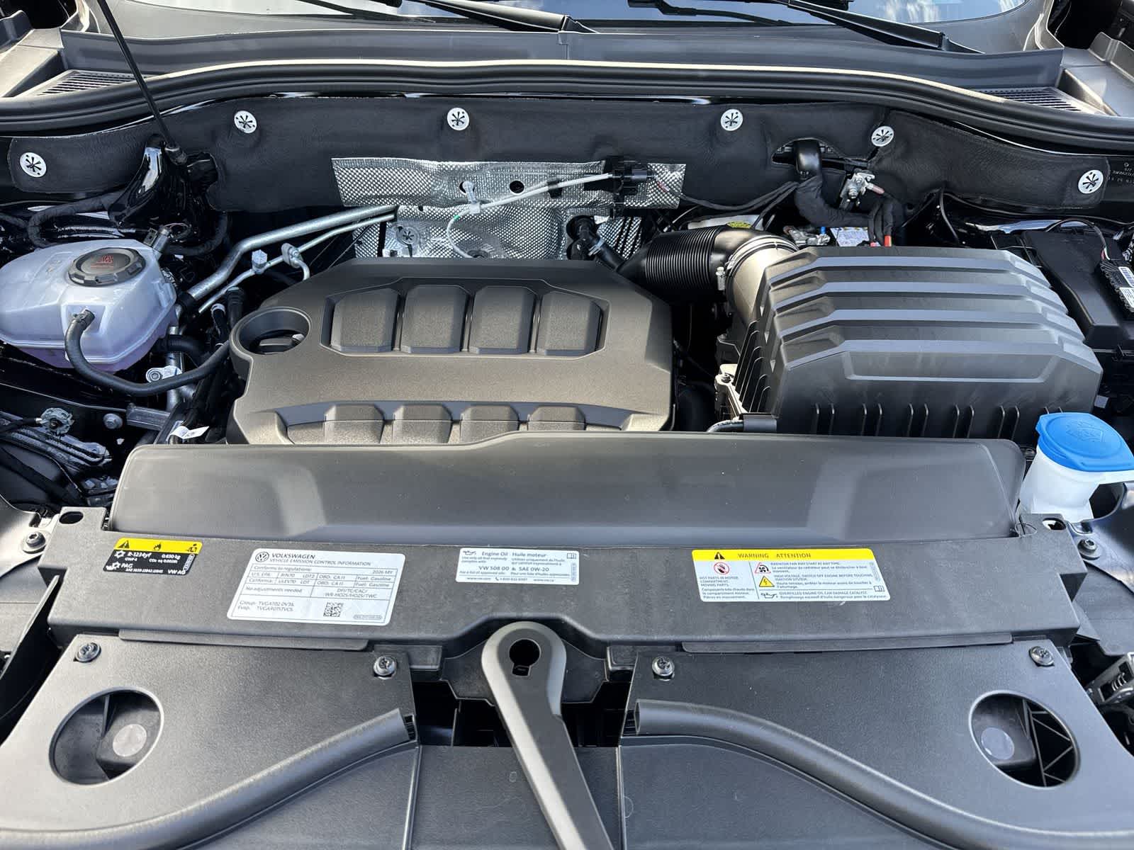 Volkswagen Atlas 2.0T SE con tecnología 2026