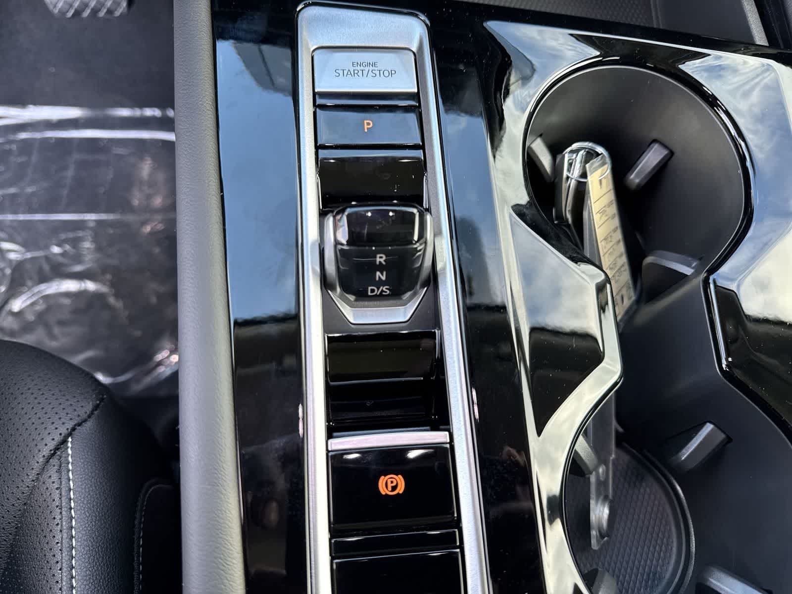 Volkswagen Atlas 2.0T SE con tecnología 2026