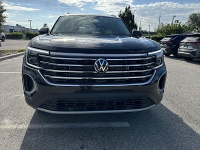 Volkswagen Atlas 2.0T SE con tecnología 2026