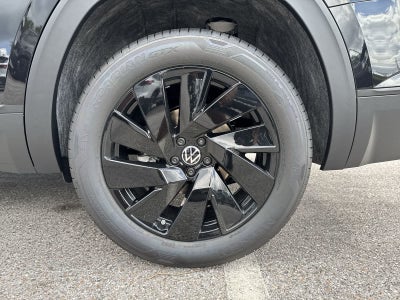 Volkswagen Atlas 2.0T SE con tecnología 2026