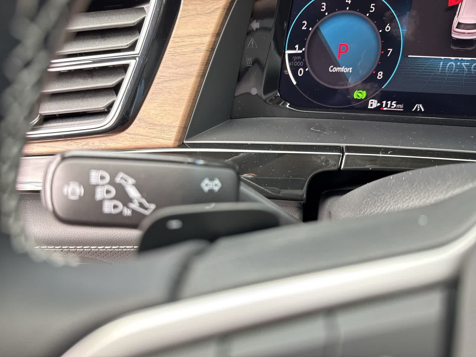 Volkswagen Atlas 2.0T SE con tecnología 2026