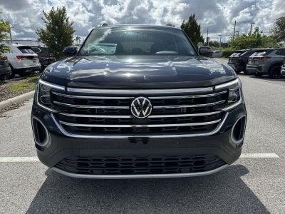 Volkswagen Atlas 2.0T SE con tecnología 2026