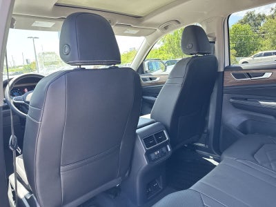 Volkswagen Atlas 2.0T SE con tecnología 2026
