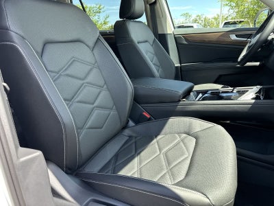 Volkswagen Atlas 2.0T SE con tecnología 2026