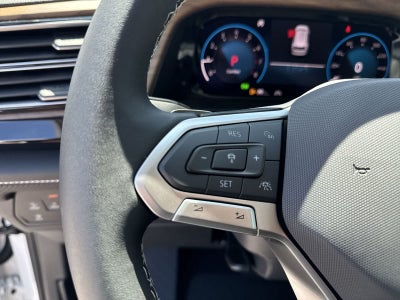 Volkswagen Atlas 2.0T SE con tecnología 2026
