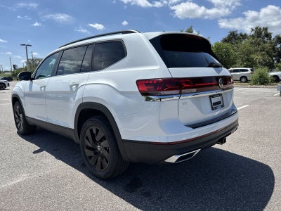 Volkswagen Atlas 2.0T SE con tecnología 2026