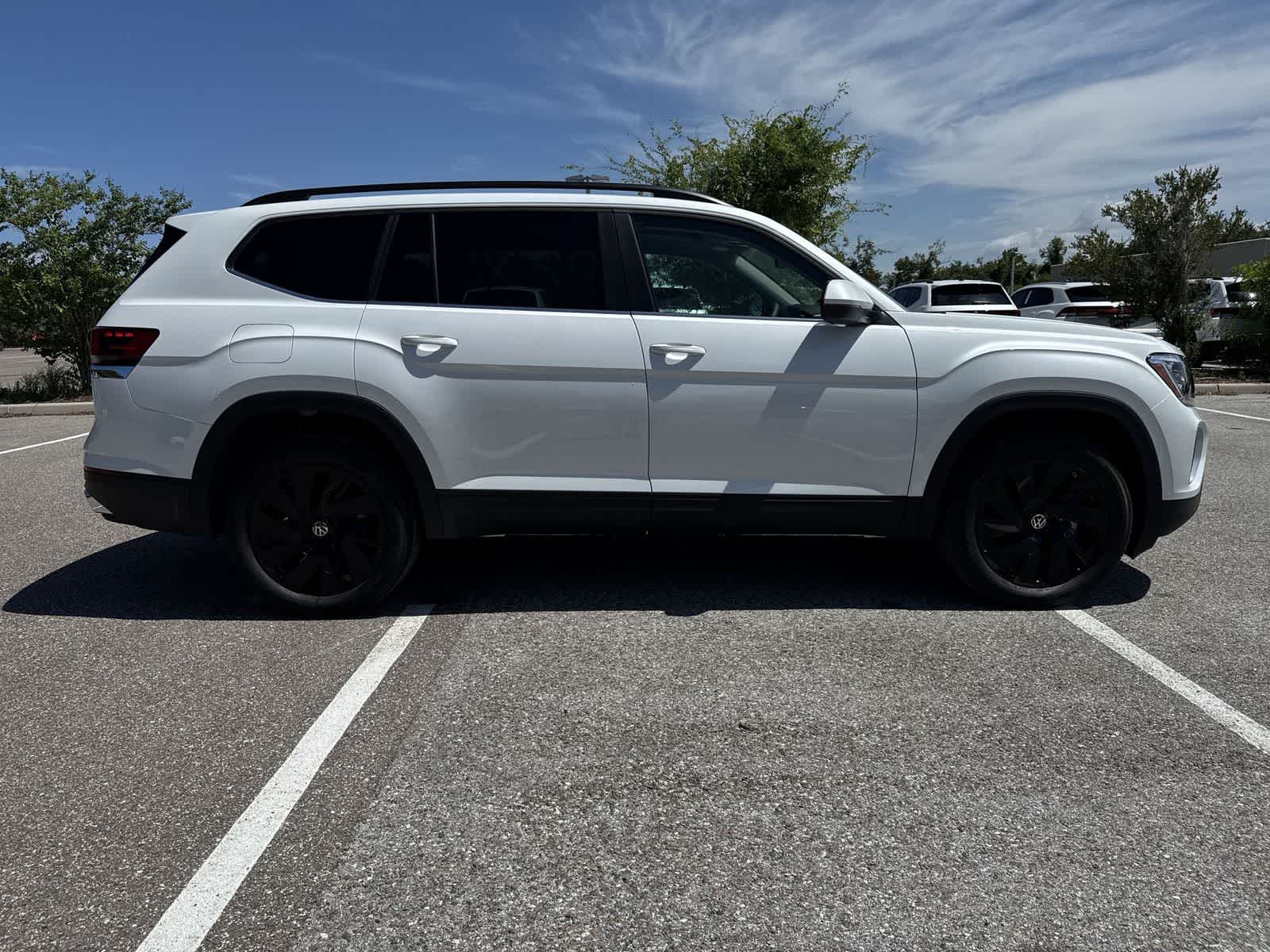 Volkswagen Atlas 2.0T SE con tecnología 2026