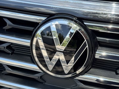 Volkswagen Atlas 2.0T SE con tecnología 2026